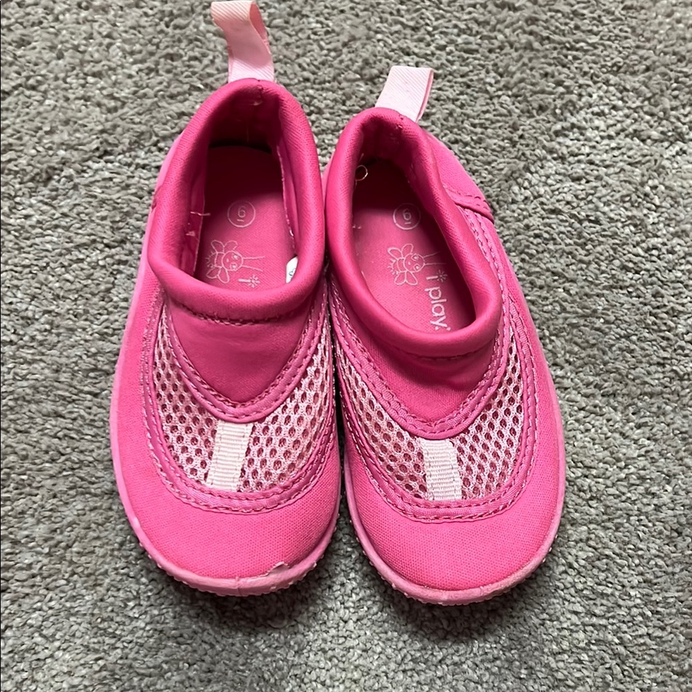 i play. Pink Water Shoes with Mesh Design